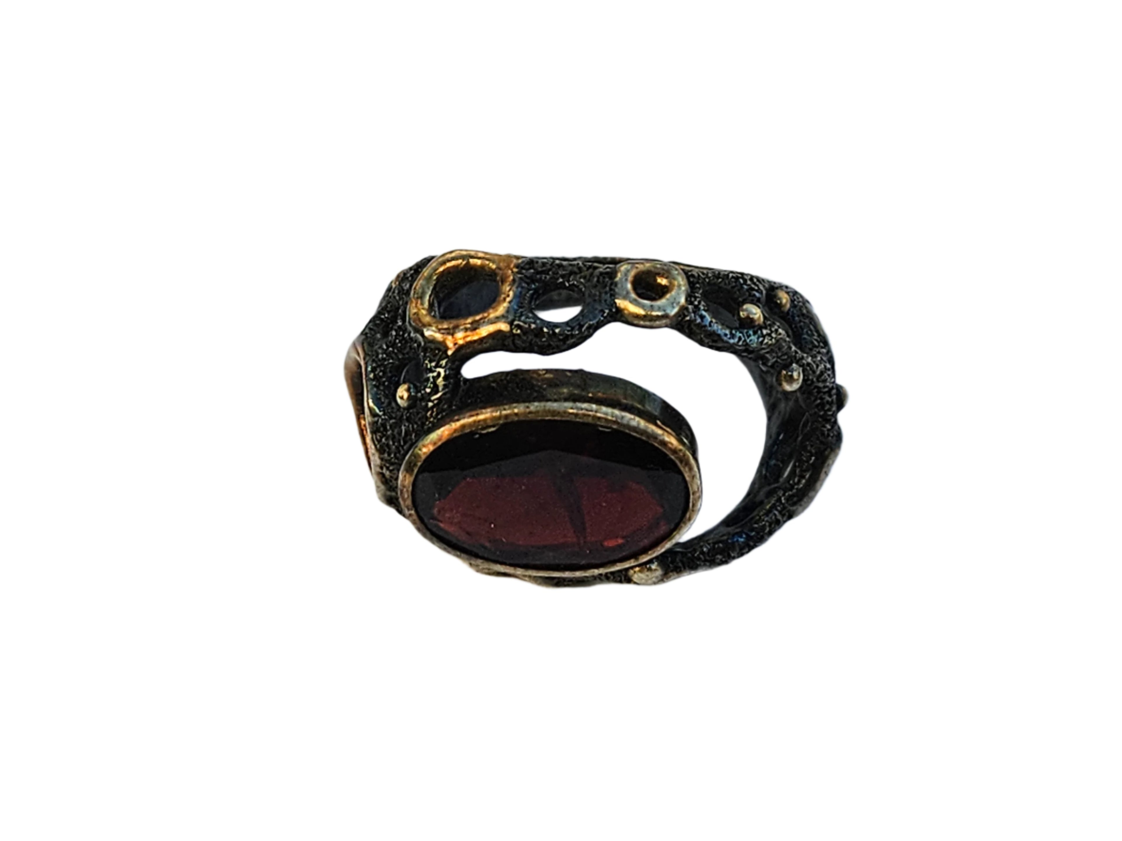 RED OYNX AND OXIDIZED STERLING SILVER RING