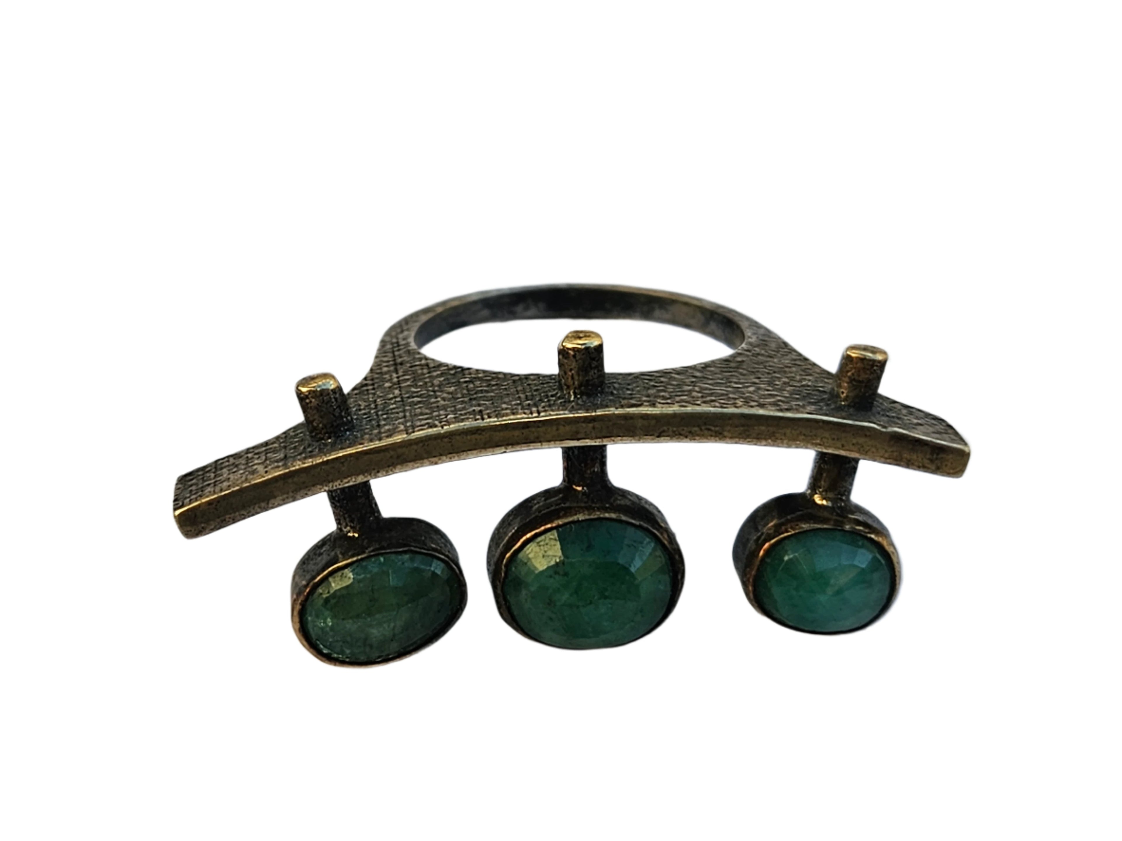 GREEN OYNX AND OXIDIZED STERLING SILVER RING